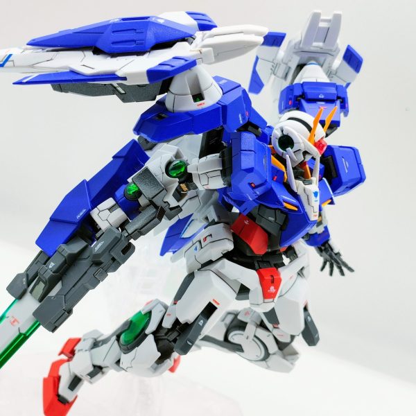 RG ガンプラ 1/144 ダブルオーライザー 見て取れる