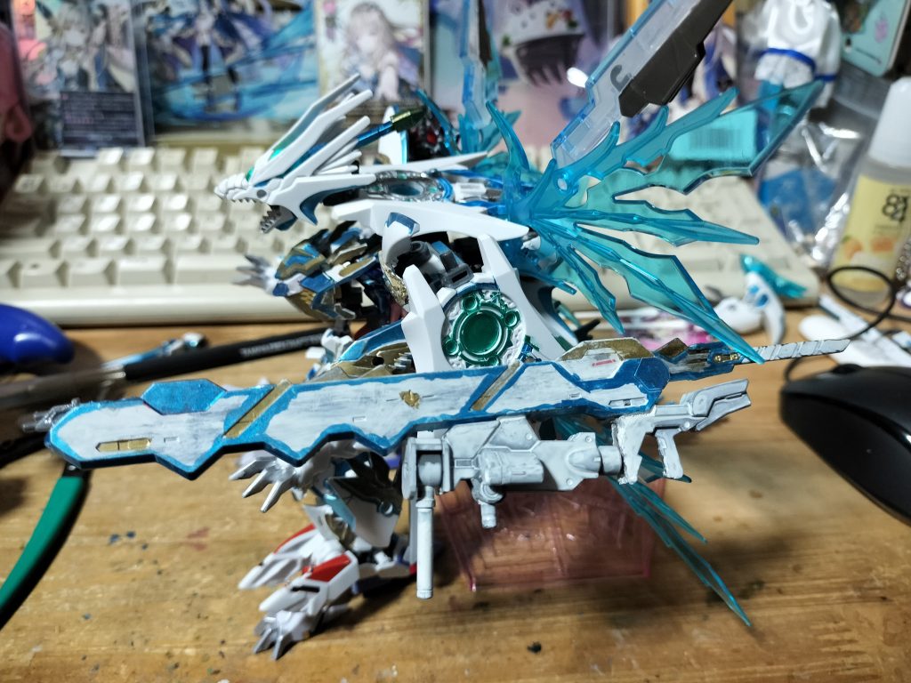 肩の大型装備はいちよレールガン(剣を入れる鞘としても使える謎仕様です) あと画像はないですがいなはこのレールガンは塗装してます