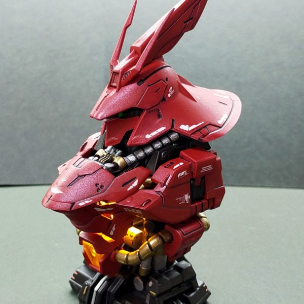 サザビーメカニカルバスト