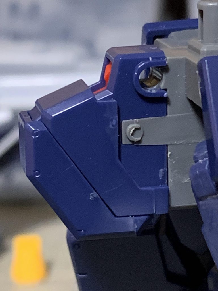 これでフロントアーマーの分割と後ハメ加工が完了しました。工作自体はごくごく簡単なものですし、「大したことないな」「これくらいいつもやってる」って方もいらっしゃるとは思いますが、なにかしらの参考にでもなってくれれば幸いです。また、他にもこんな方法があるって教えていただけると嬉しいです。それではご清聴ありがとうございました。