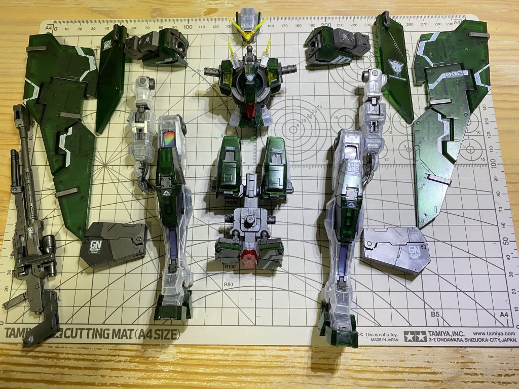 ロックオン・ストラトス狙い撃つぜ！–2枚目/制作者：たけさん