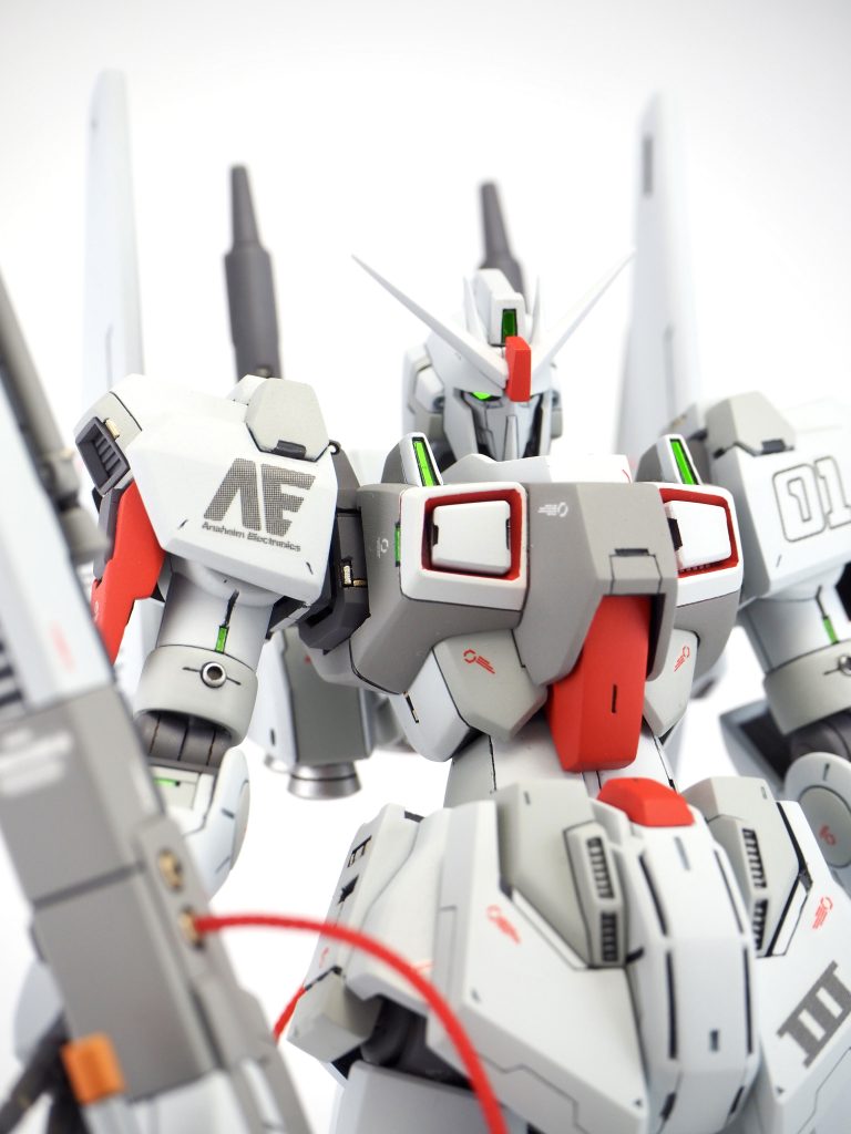 頭部は　ダブルゼッツーの物を使用しております