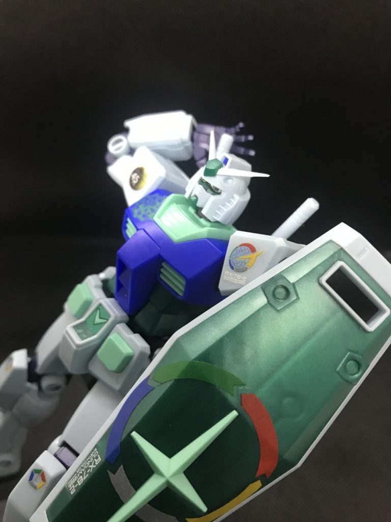 HGガンダム　アースカラー–3枚目/制作者：lunablood