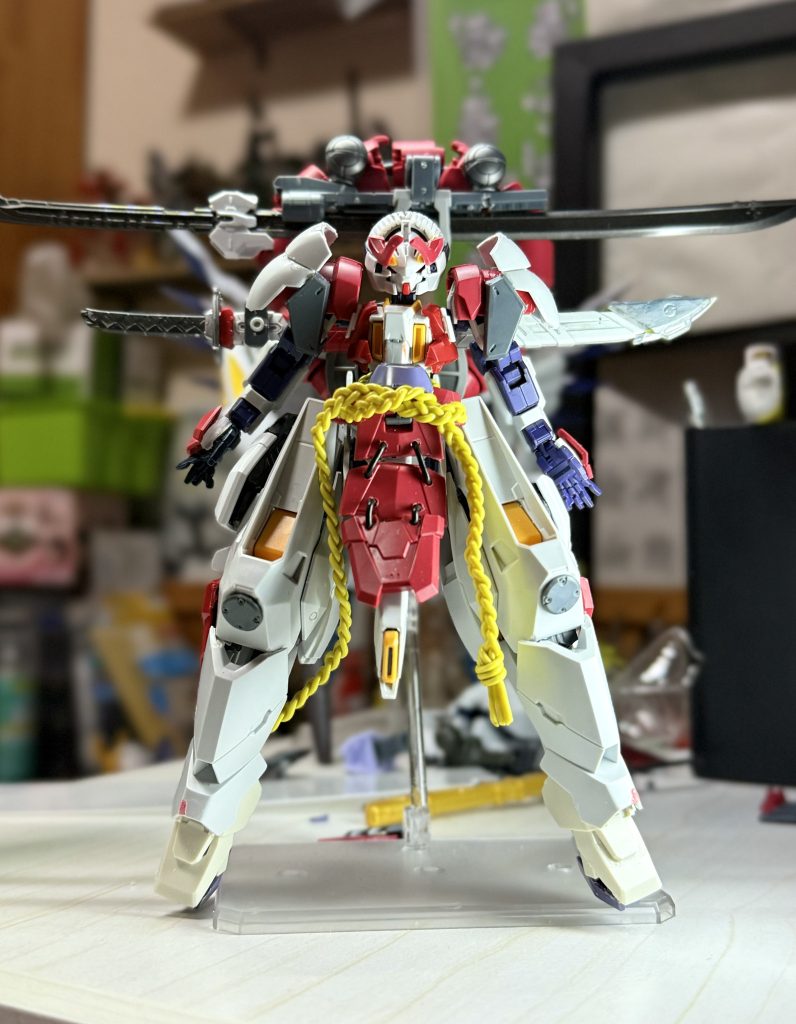 ミキシング中。最初は背中に刀を背負わせていましたが、最終的には腰に移しました。