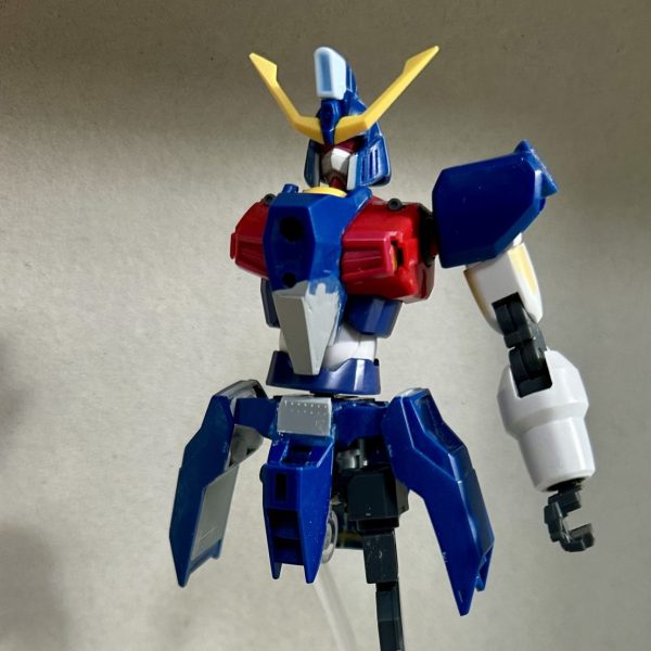 アビスガンダムを、ビルドバーニングを軸に近代化改修…肩アーマーに腕が収納できるように掘り進め中（1枚目）