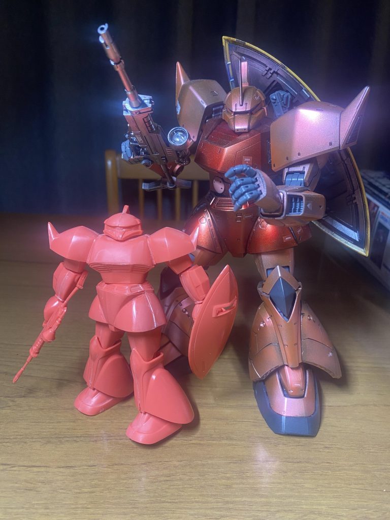 マスターグレードと並べると進化を感じます。