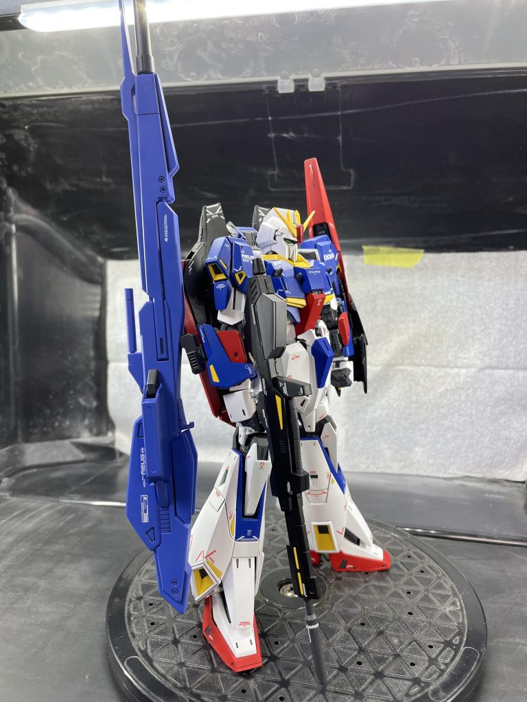 ハイメガランチャー装備してみました接続は合いそうなパーツの組み合わせです