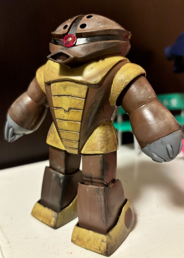 筆塗りであえて筆跡を残したり、ウェザリングをしています。昭和テイスト出てたら良いなあ。