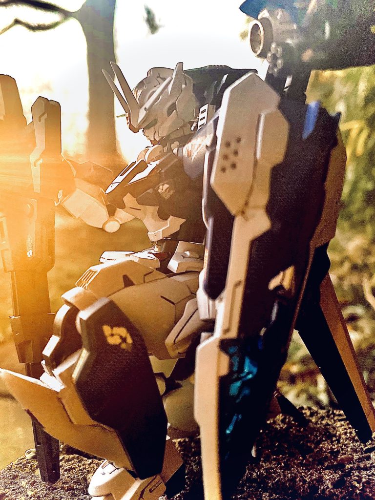 こちらは再投稿になりますが、今年1番最初に制作したエアリアルです。初投稿時にもうっすら書きましたが、お気に入りの1枚！ と、今年最後にしては大分物足りない感じではありますが、以上になります。フォロワーさんをはじめいつも暖かく優しい反応を返していただく投稿者、利用者の皆様、何よりガンスタとそれに携わる運営の皆様。今年１年ありがとうございました。良いお年をお迎えください。