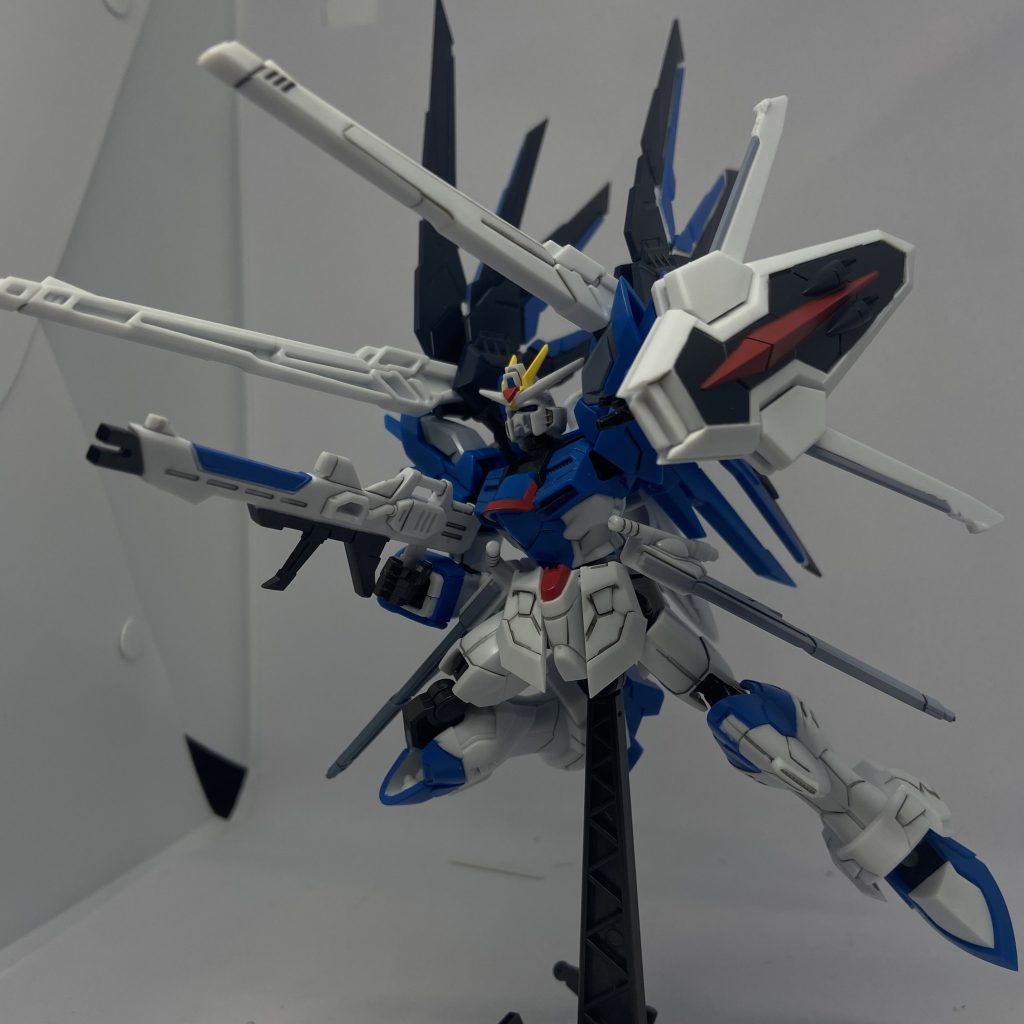 レールガン展開できなかったりフルバ出来んのは傷だが食玩としてはいい出来