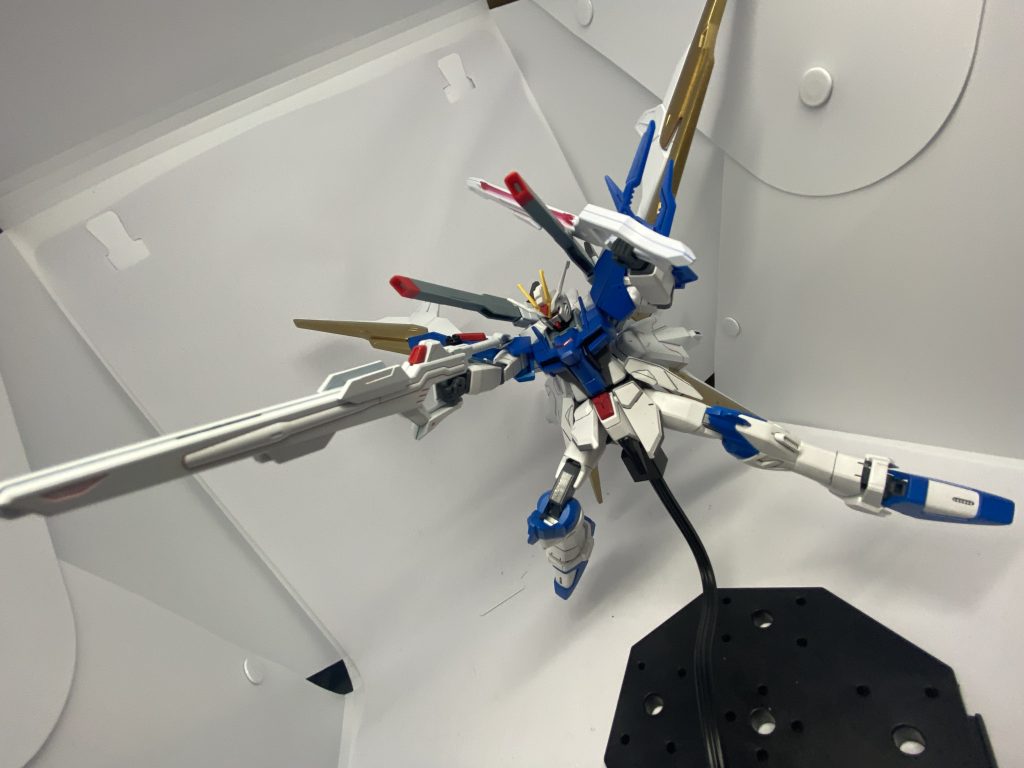 ドラグーン展開させたいが塗装後にはめたら取れなくなった