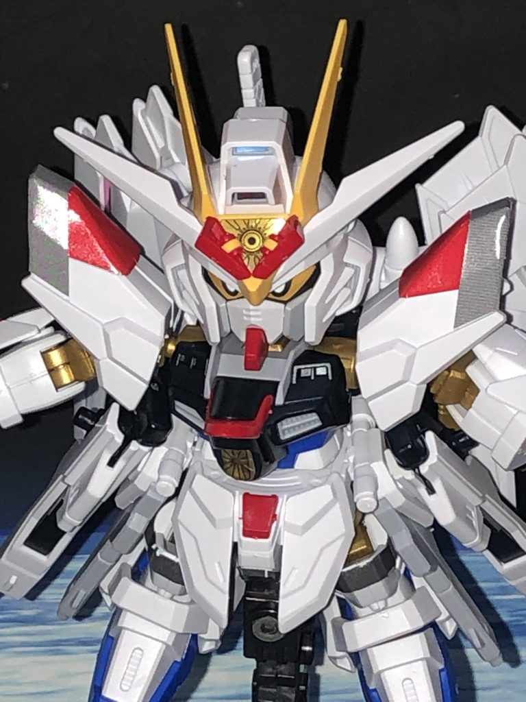 額のディスラプターは差し替えなしで展開可能