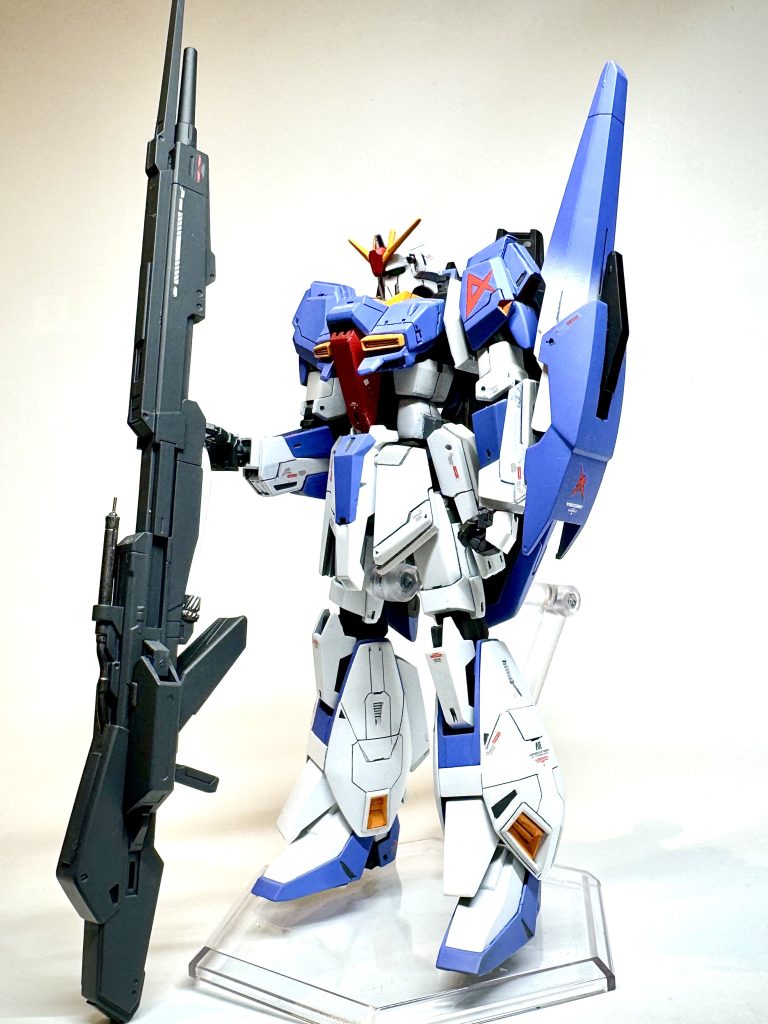 真似するのが上達の近道との事で．ブログなど参考にさせて頂いてるmatさんのHG Zを真似て制作。完コピ目指せば良かったんですがこの後に作ろうと思ってるのが九龍RGνなので、カラースキームとグラデの練習を。