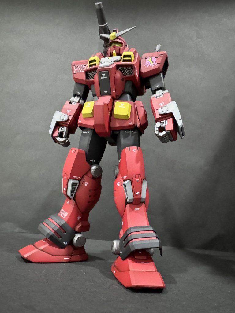 なかなかにド派手な配色で当初は躊躇いましたが、出来上がってみればこれはこれでいいモンだな、と。