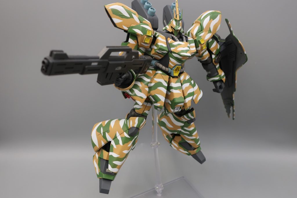 例２運転中　赤い車に割り込みされた時「シャア！　それはエゴだ！」