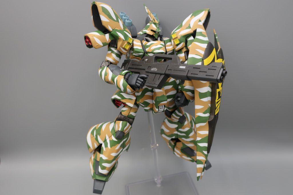 例３運転中　トラックが信号無視して突っ込んで来た時「クェスならやめろ！」