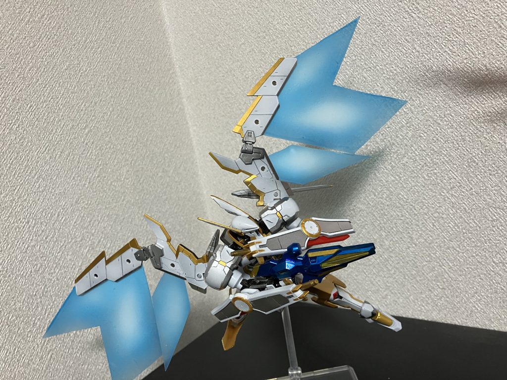 ポージングのためにもヴァリスは大きくしたいと思いますね。