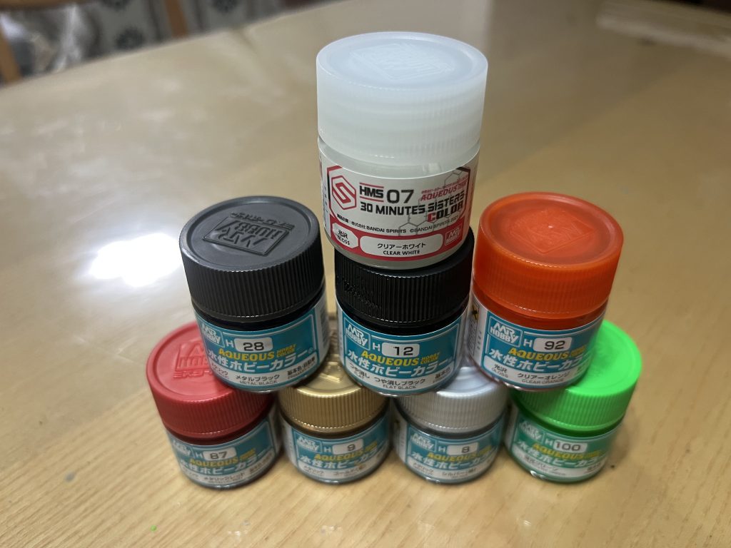 今回使用した塗料ですサフは未使用です