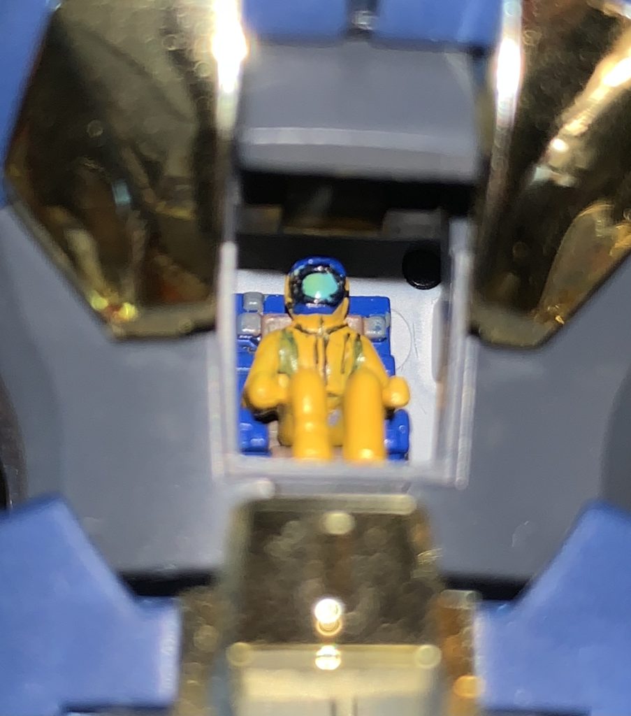 パイロットはビーチャで設定。ここまで続くと次の投稿も見え見えだったり(笑)