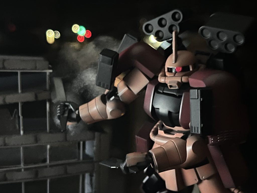 ザクアメイジング強襲–3枚目/制作者：Mr.boyscout0616