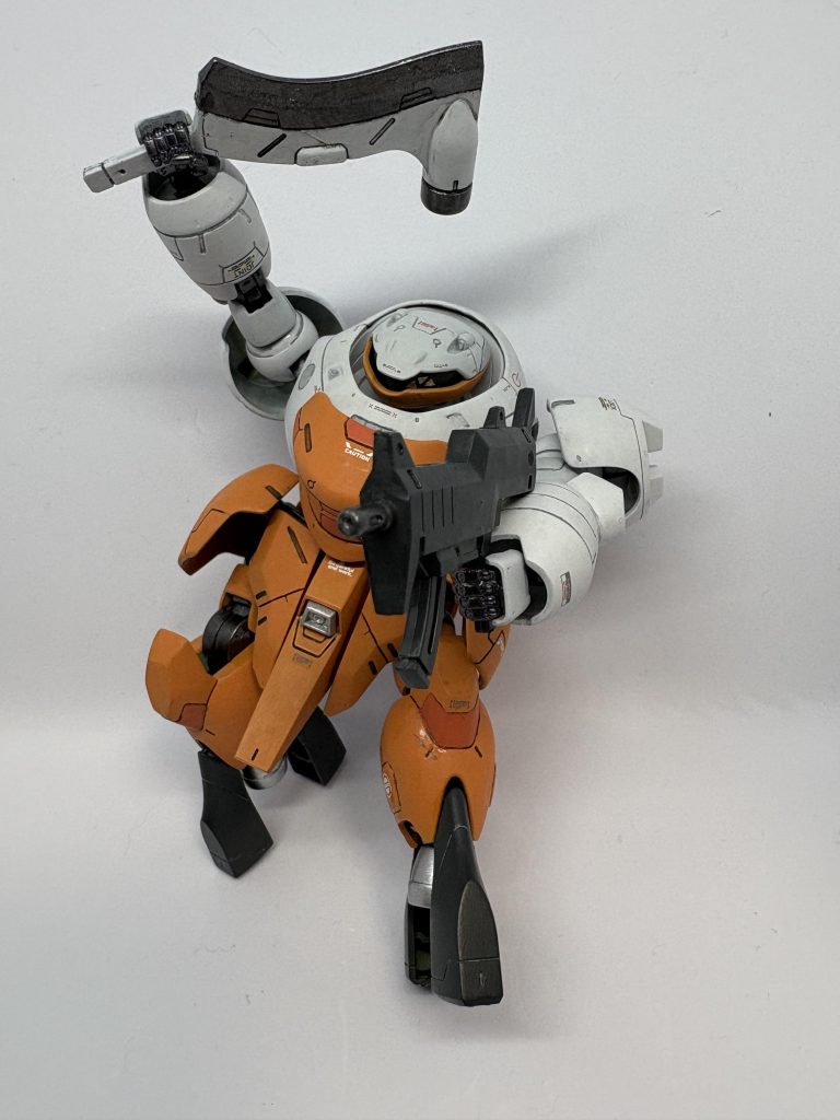 終わってるポージング。武器も塗ったので記念に。