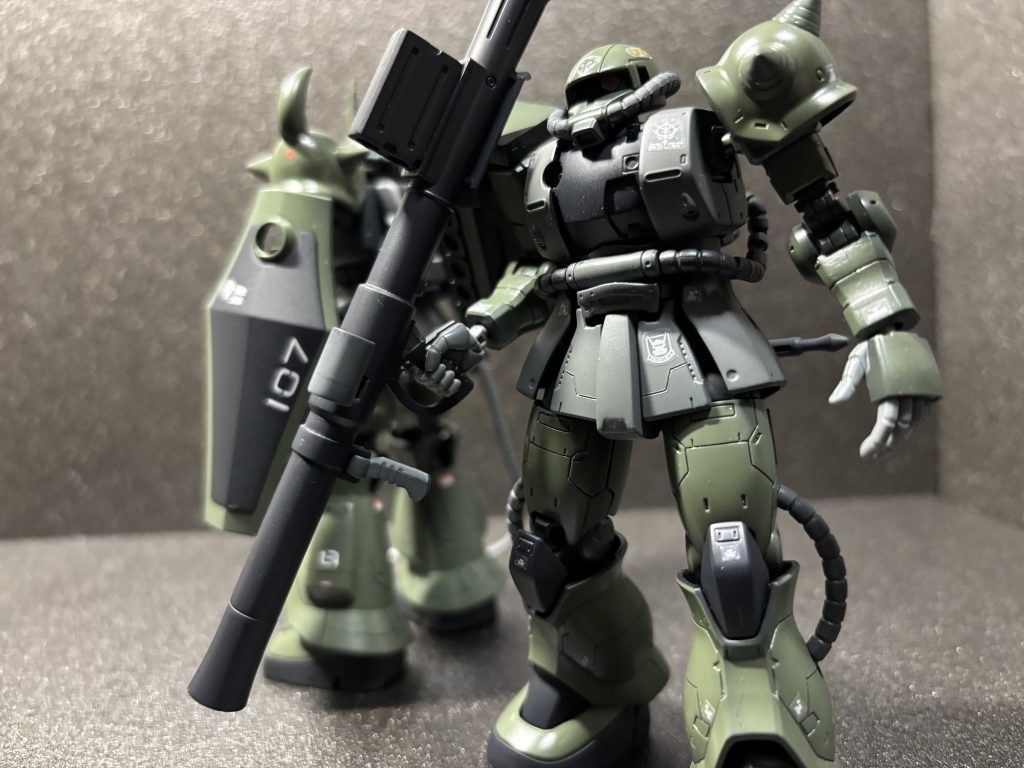 HG オリジン版ザク 全塗装–8枚目/制作者:mesoEVO10