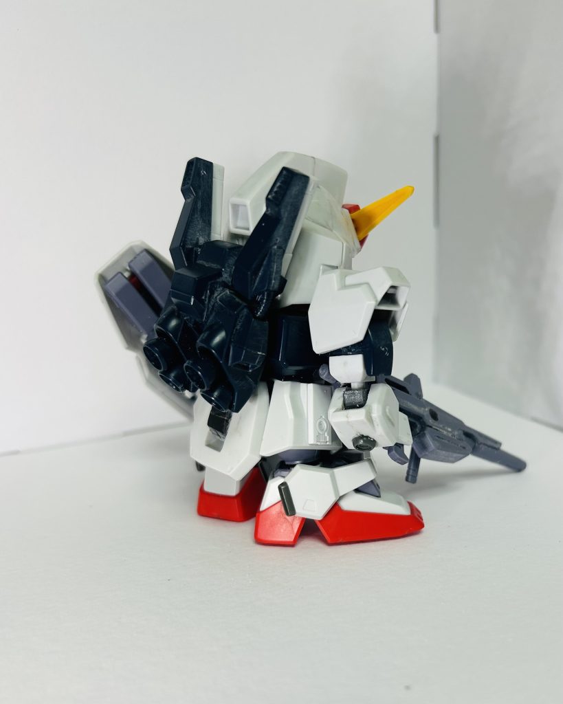 バックショット。基本的にディテールアップは下半身を中心に。くどくならない程度にさりげなく。