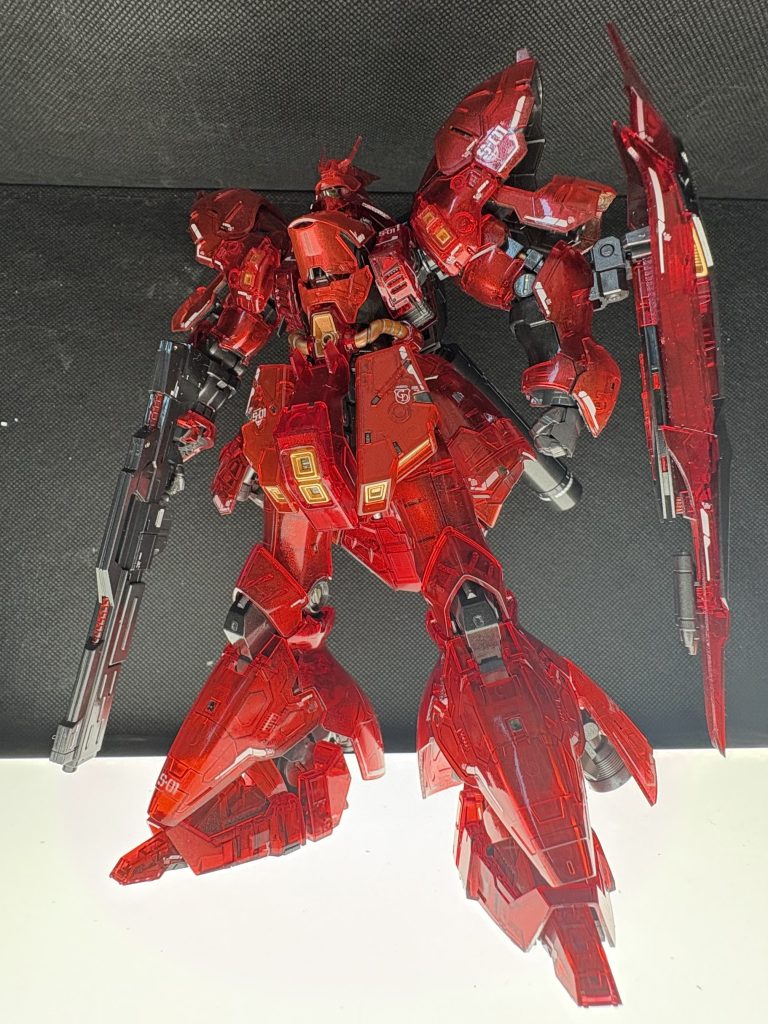 下から照明で結構寄りで。(iPhoneの広角0.5倍です）