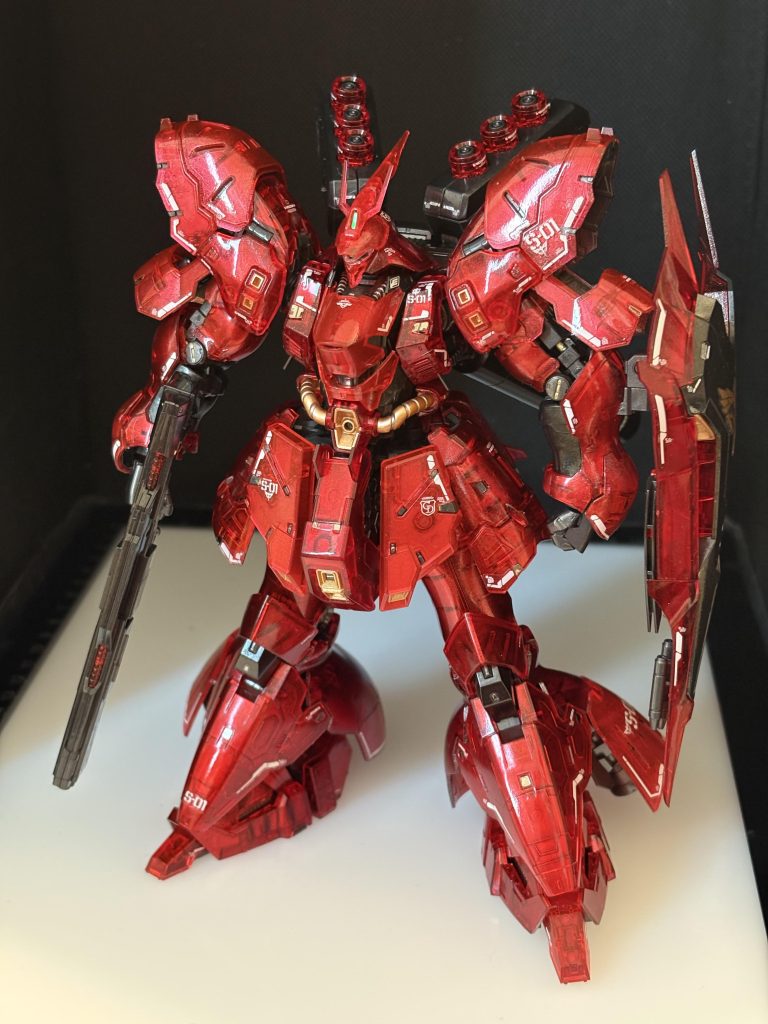 下から照明を切って正面の方から自然光のみで