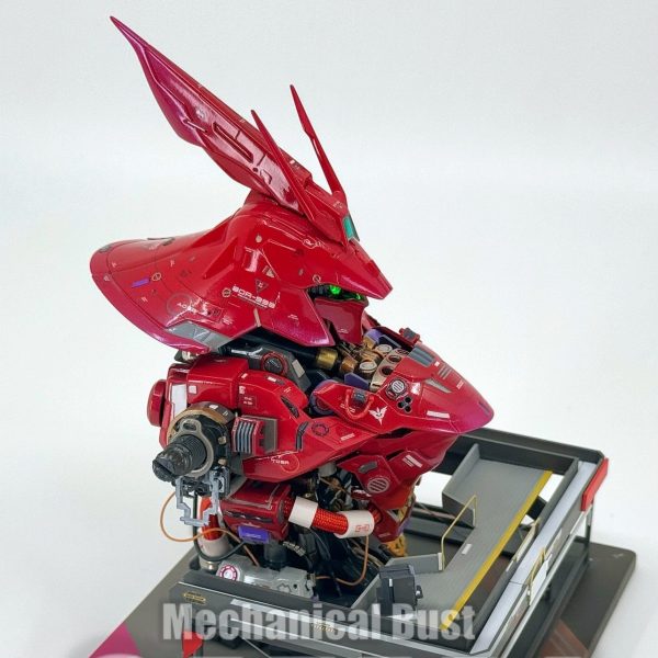 メカニカルバスト　サザビー改修完成品