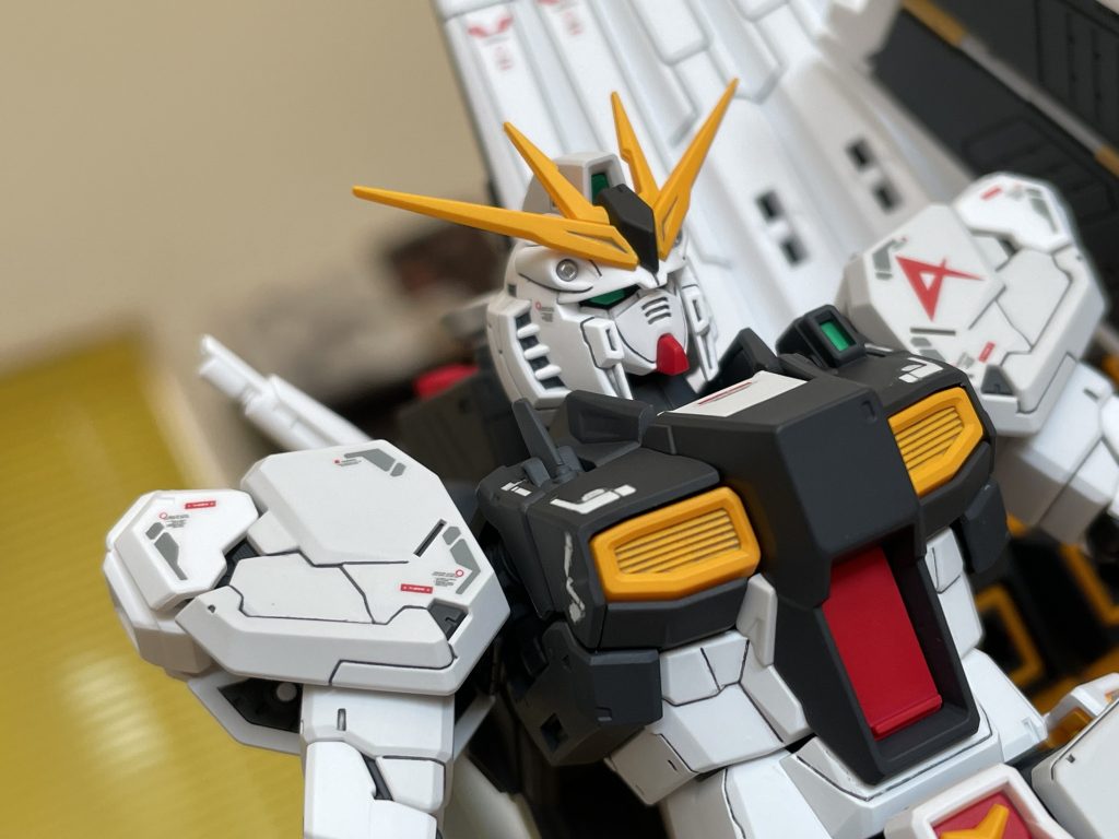 RG νガンダム–2枚目/制作者：@Yutsum_Bose