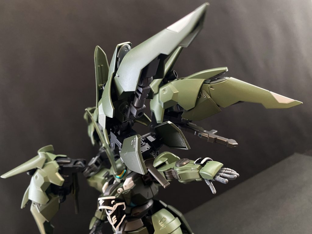 　天気の良い日は、学食のテラス席でアイスクリームを食べる彼女の姿が目撃されている。…どうやらマリィさんは学園生活を満喫しているようだ。