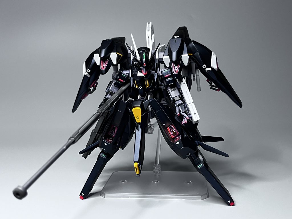 高機動からの引き撃ち戦術を得意とする。
