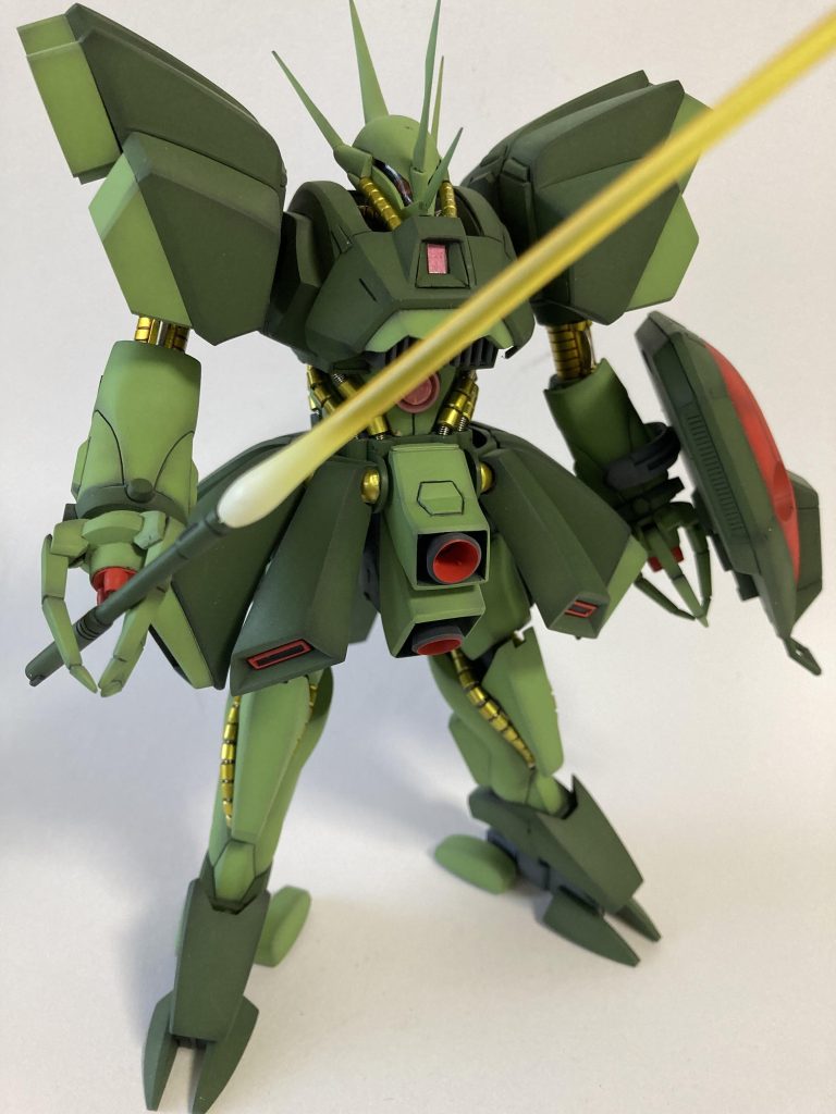 サーベル持つと急に騎士感が出ます