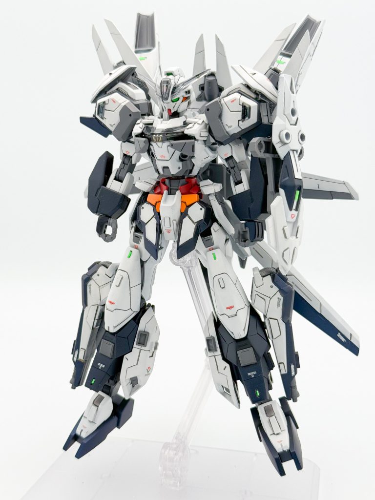 ▲ガンビットを各部にマウントした状態ただアーマーの主張が強くてあまりイメージに差が無いのが悲しいところです。