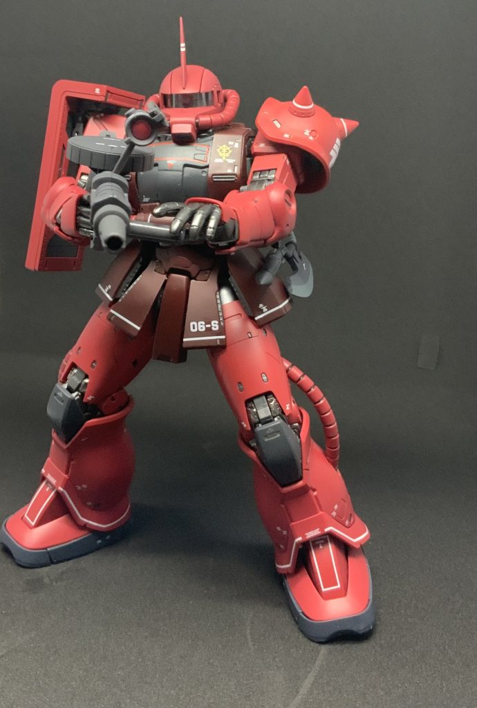 オリジン版の胸のバルカンは再現なしです。アニメ版という事で…。