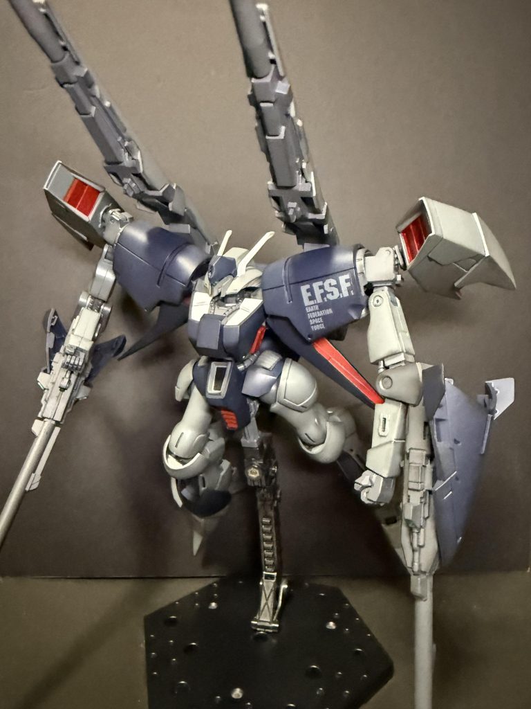 バンデシネ版のようなロービジ系なカラーリングが好みですね