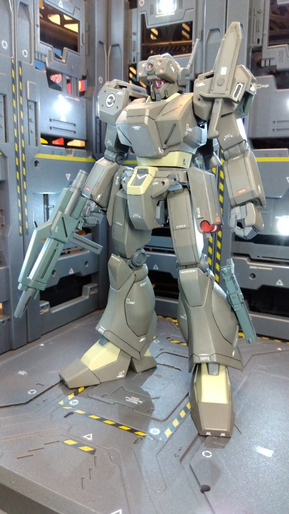 正面　カラーガイドの色はしっくりこなかったので、アニメ設定に近い色を選んで塗装。メインはシタデル「ストームヴァーミン・ファー」名称だけでは何色か分かりません(笑)