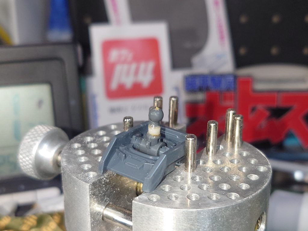 前作のソードインパルスと同様に首を延長して引けるように