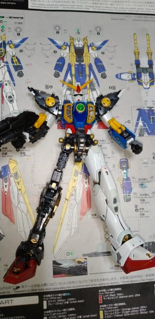 軽く仮組立フレーム塗装　メタル黒にシルバー少々