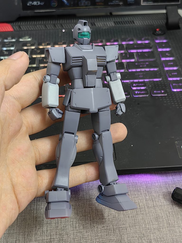 運転席のコンパートメント位置が再形成されました