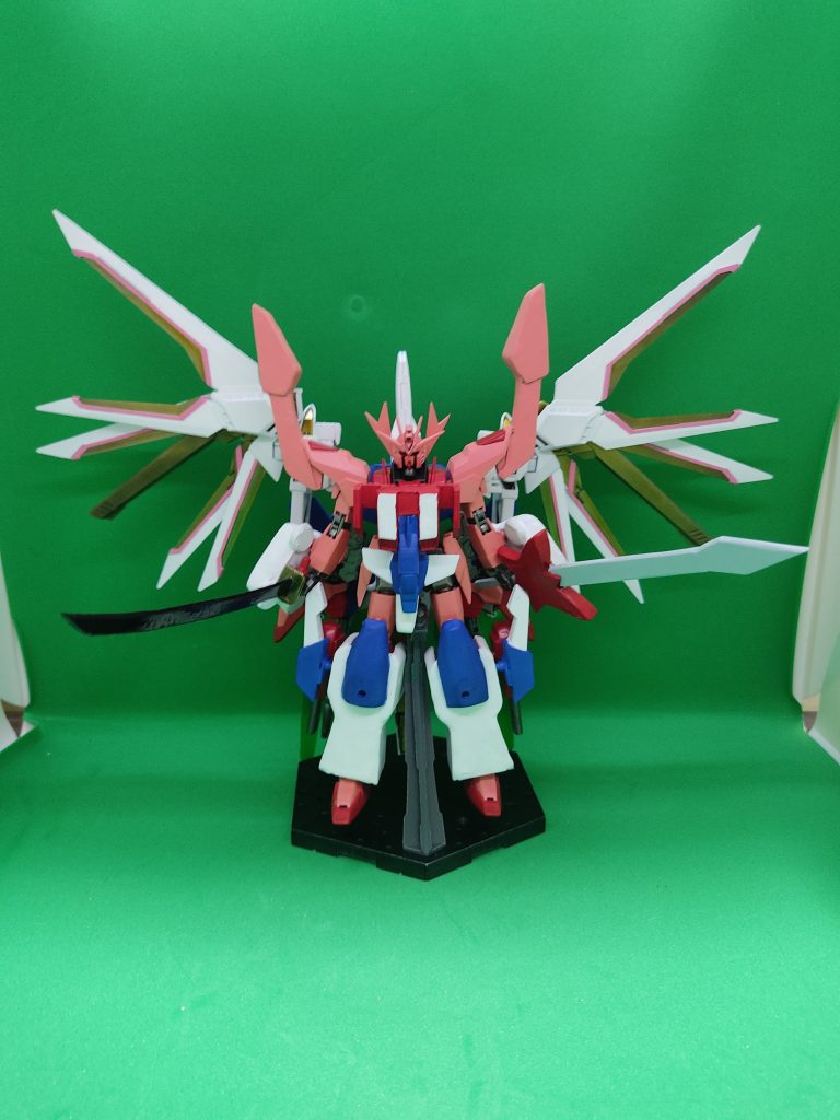 最後に装備している日本刀は、聖刀イチバンボシです。モチーフは言うまでもなくフツノミタマです。