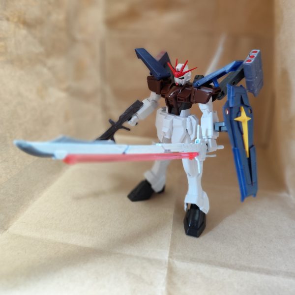 インパルスガンダム　シンモード＋追加シールド