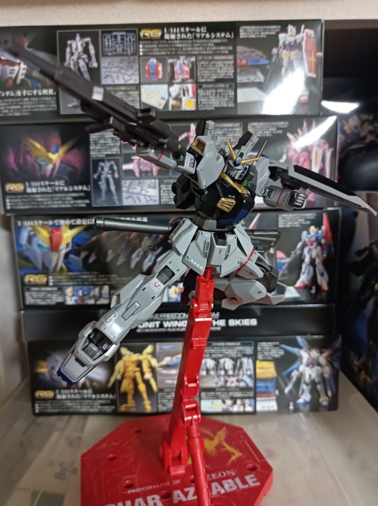 ビームライフルを構えてみればｶｯｺｲｲじゃないすか！