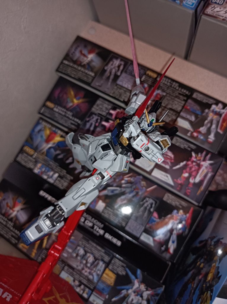 ビームサーベルもカッコいいっすわ