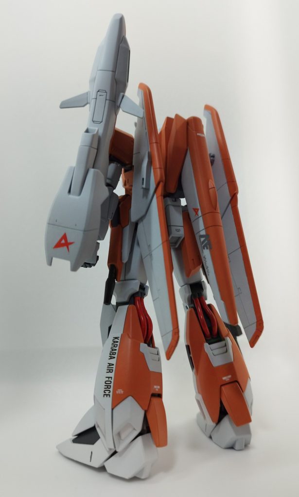 デカールはZ用を2個使用しないと、左右にカラバのデカール貼れませんでしたので、2枚追加で購入。1枚目は3号機で使ってしまったので