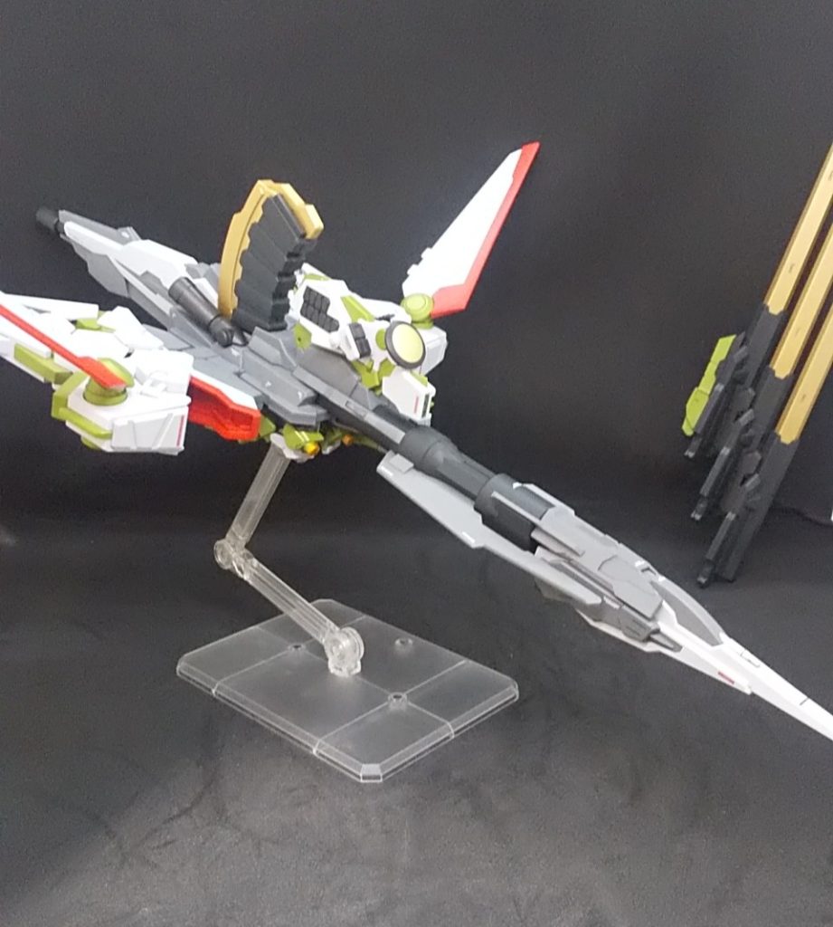 緑色のとこは調色メタリックなのに、つや消し吹いたらただの黄緑にみえますね。