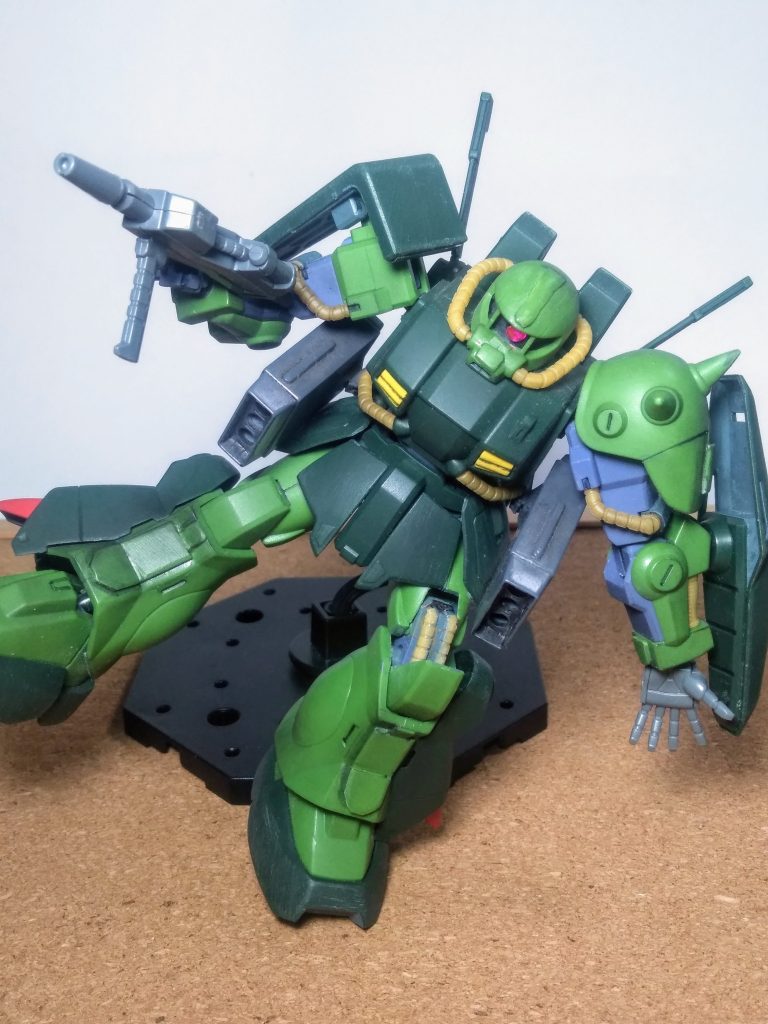 オプション装備で『 3 連装ミサイルポッド』を装備します 😃💗コチラも『Zガンダム武器セット』から 😆 この大型感が素敵過ぎる 🤩💘