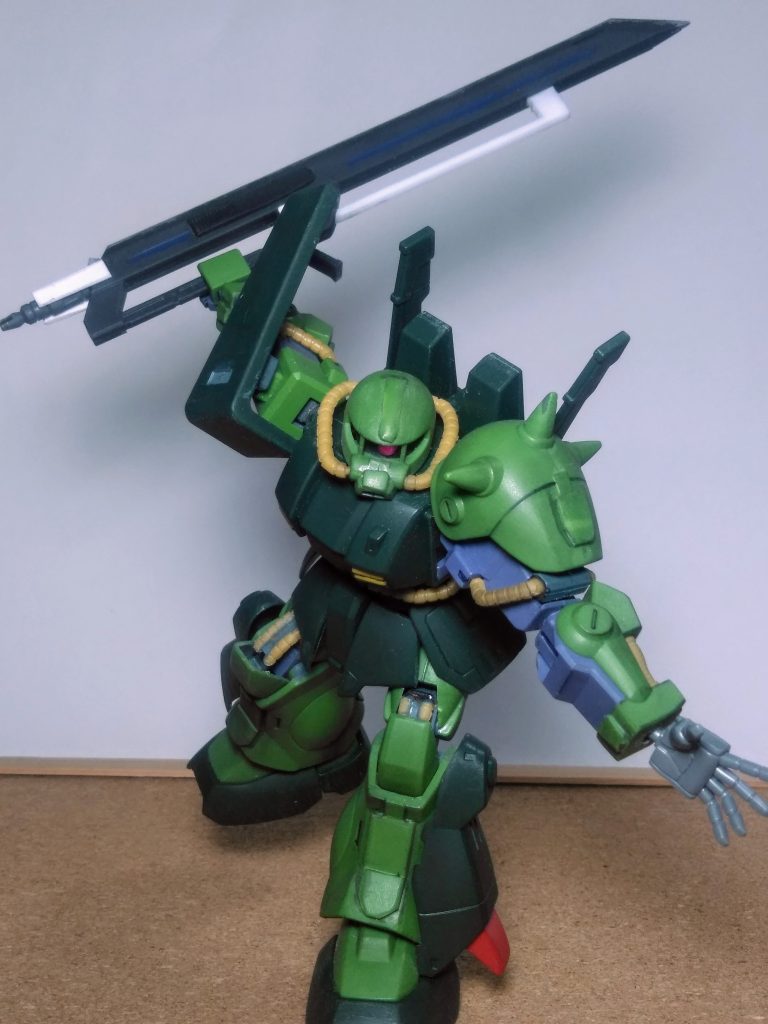 ハイ!刀剣状態 🤤💦💦ナンの武器から造ったのかはバレッ!バレッ❗❗ 🤣🤣🤣そして!逆手持ちは正義❗😤💨マチガイナイ! 此にて『長モノ武装絶対信者』の為の布教活動も完了です❗ 👍😆🎶🎶🎶