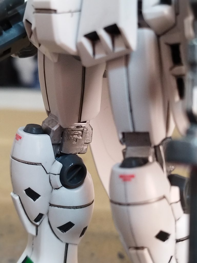 脚をスラッとさせたかったので脛と大腿部の間を6ミリ骨延長